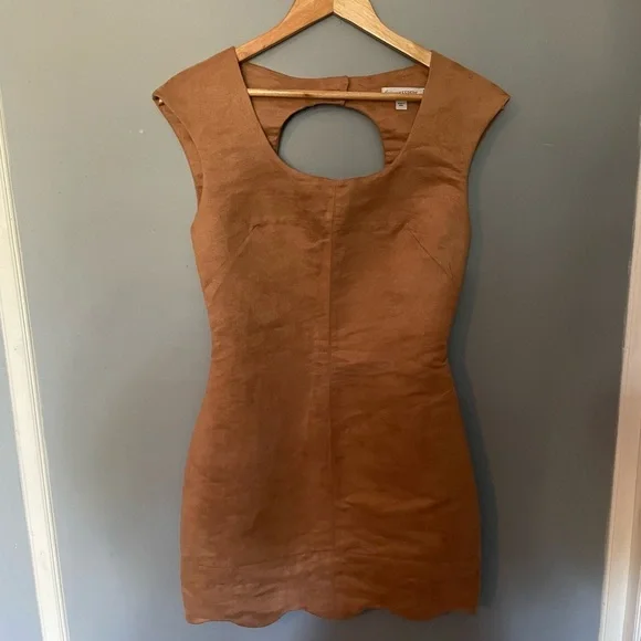 FINDERS KEEPERS Faux Suede Mini Dress size 4 - Picture 2 of 7
